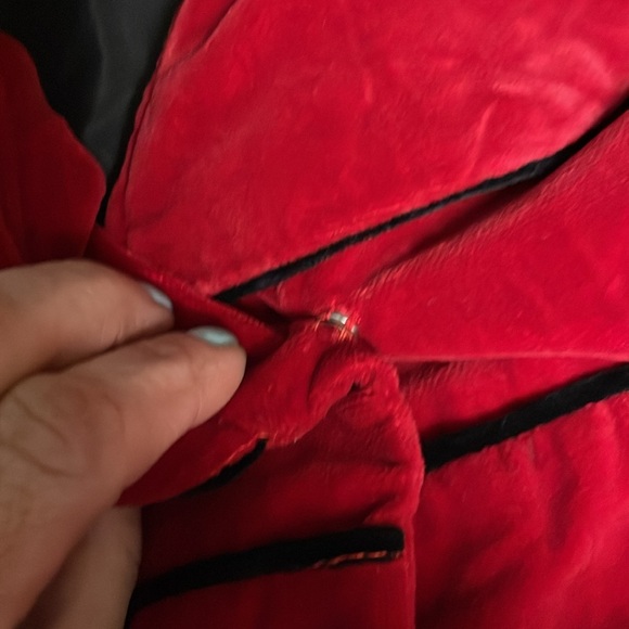 Vintage 70s velvet blazer and bell bottom high waisted pant suit - Picture 6 of 12